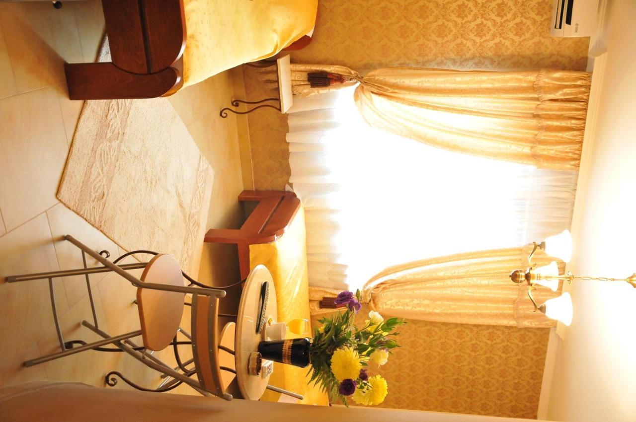 Royal Apartments Nis Bagian luar foto